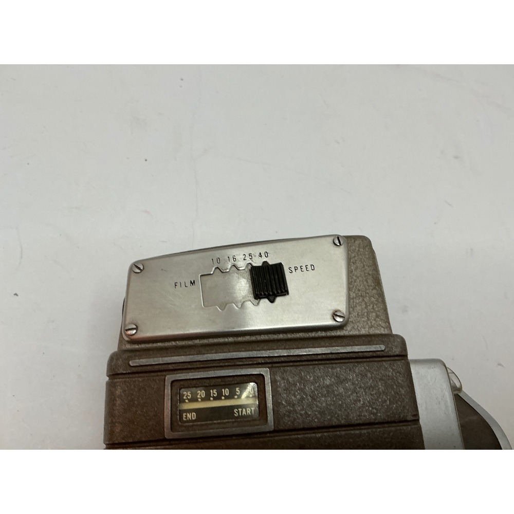 Bell & Howell Vintage 8mm Movie Camera Wind Up Crank Brown Metal Film Prop AS IS - Picture 8 of 14